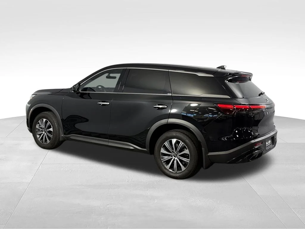 Used 2025 Mineral INFINITI PURE image 7