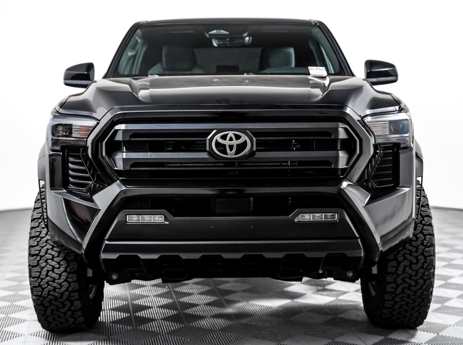 Used 2025 Black Toyota  image 6