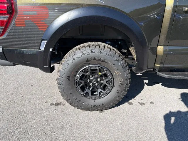 New 2026 Shelter Green Ford Raptor® image 15