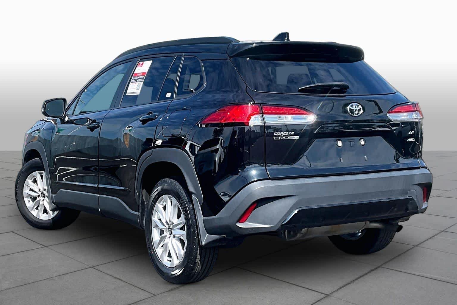 Used 2023 Jet Black Toyota LE image 12