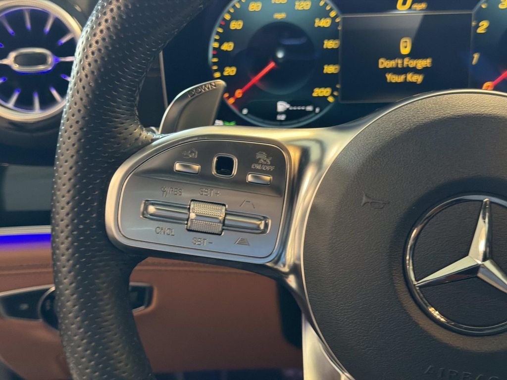 Certified Used 2021  Mercedes-Benz Base image 23