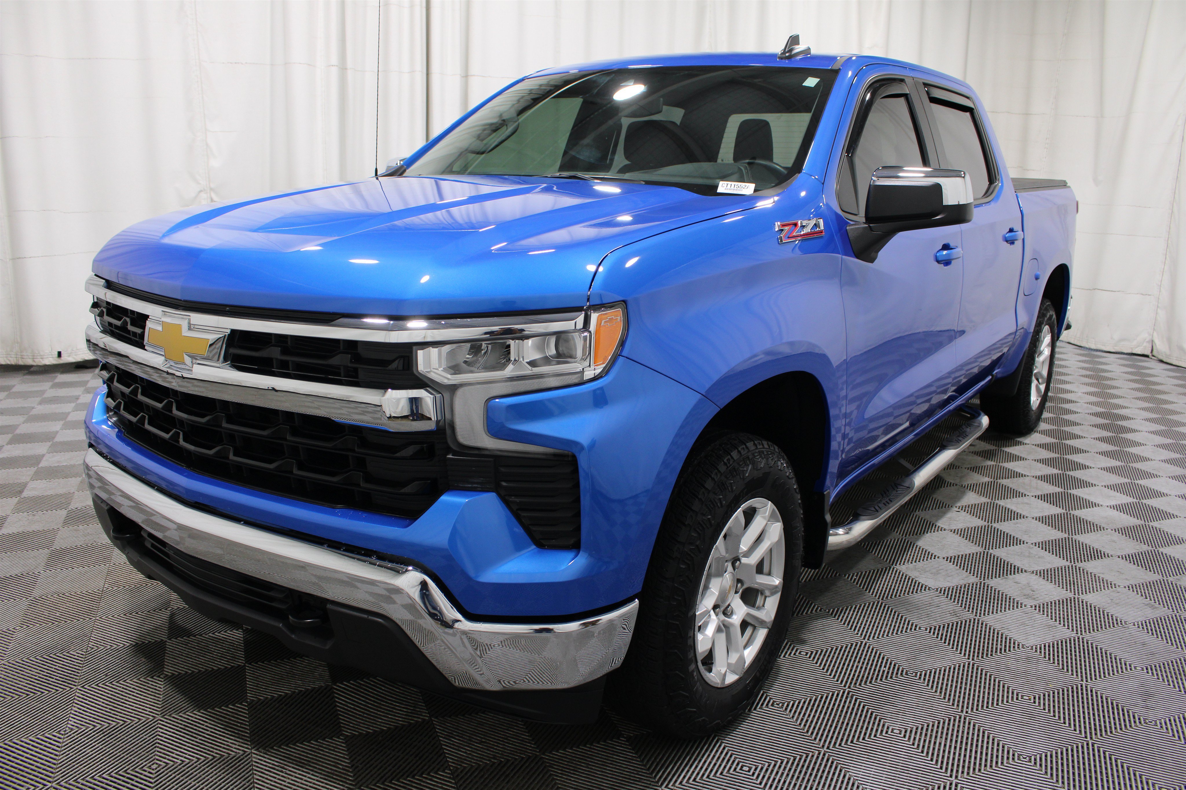 Used 2025 Riptide Blue Metallic Chevrolet LT image 35