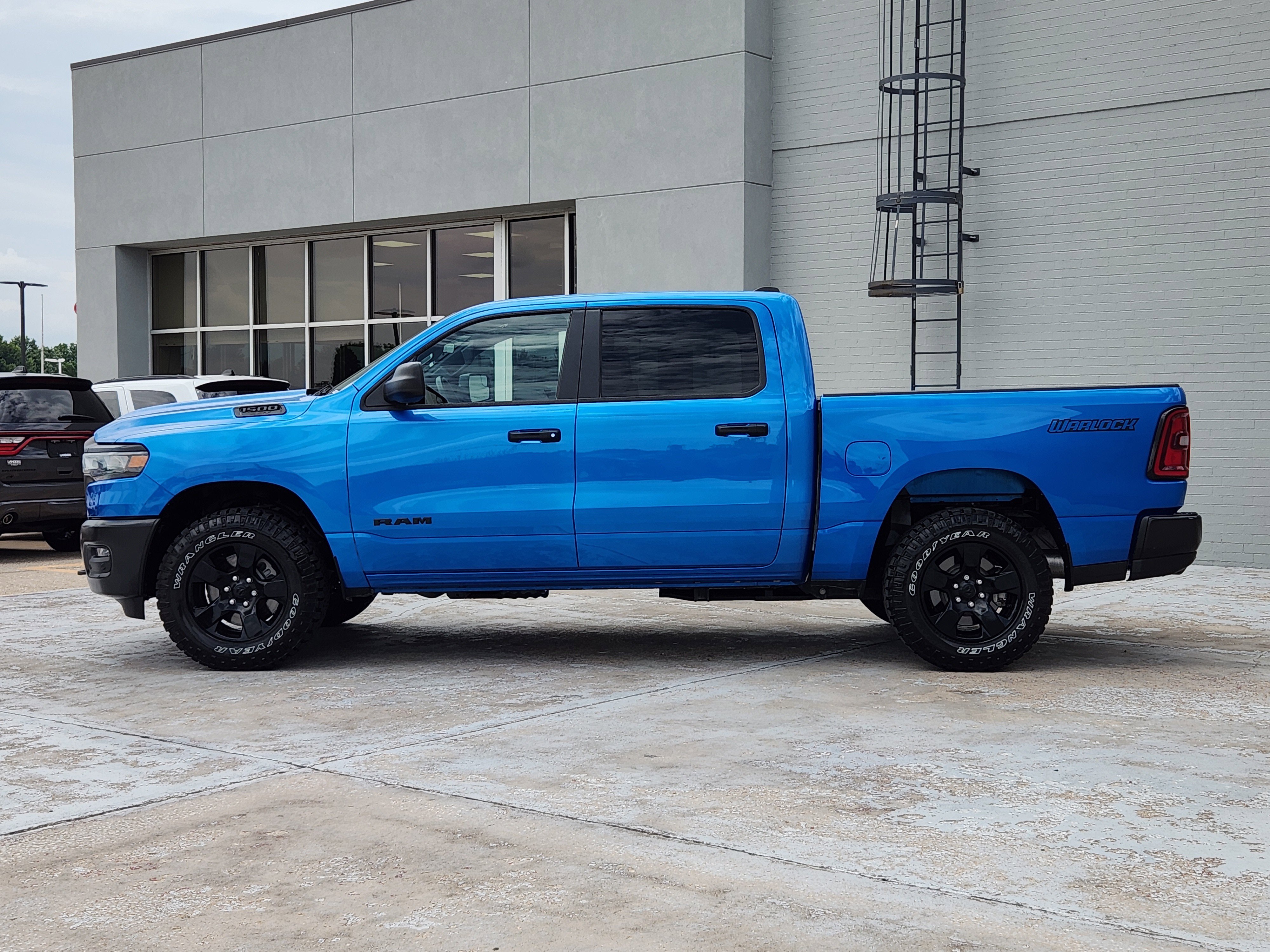 Used 2025 Hydro Blue Pearlcoat Ram Warlock image 5
