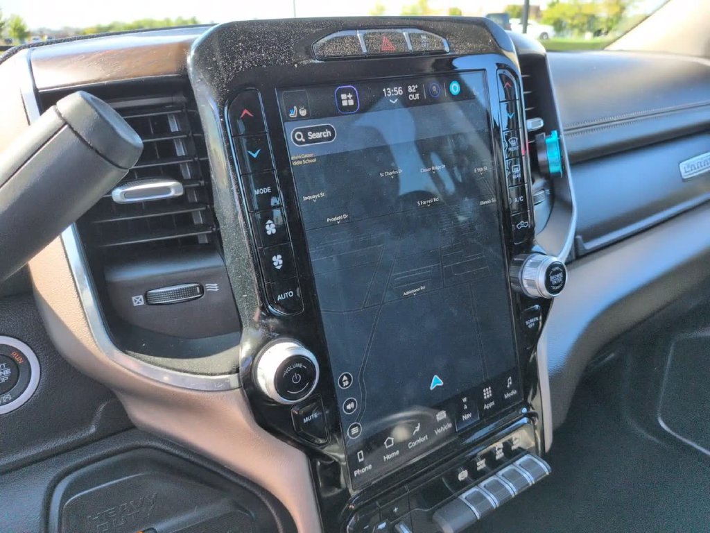 Used 2024 White Ram Laramie image 23