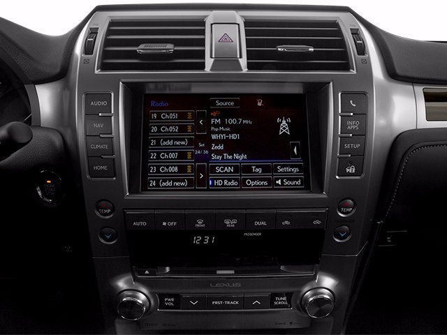 Used 2014 Starfire Pearl Lexus 460 Luxury image 9