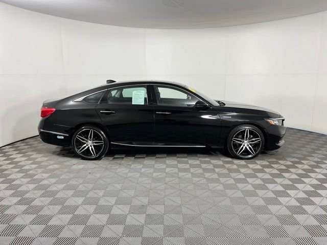 Used 2021 Black Honda Touring image 8