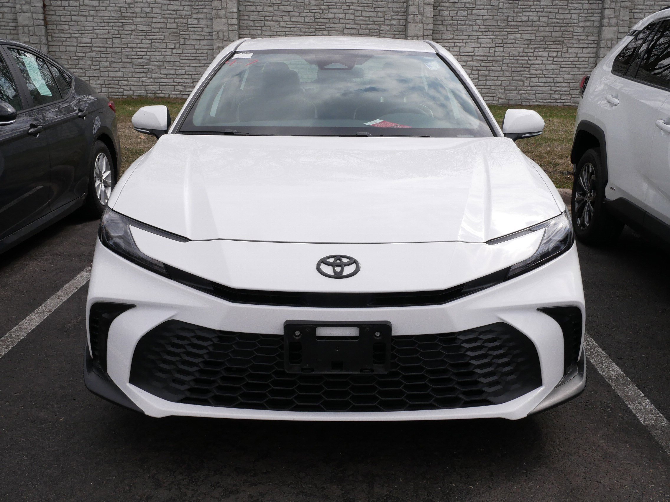 Used 2025 Toyota Camry SE with VIN 4T1DAACK3SU563245 for sale in Brooklyn Center, Minnesota