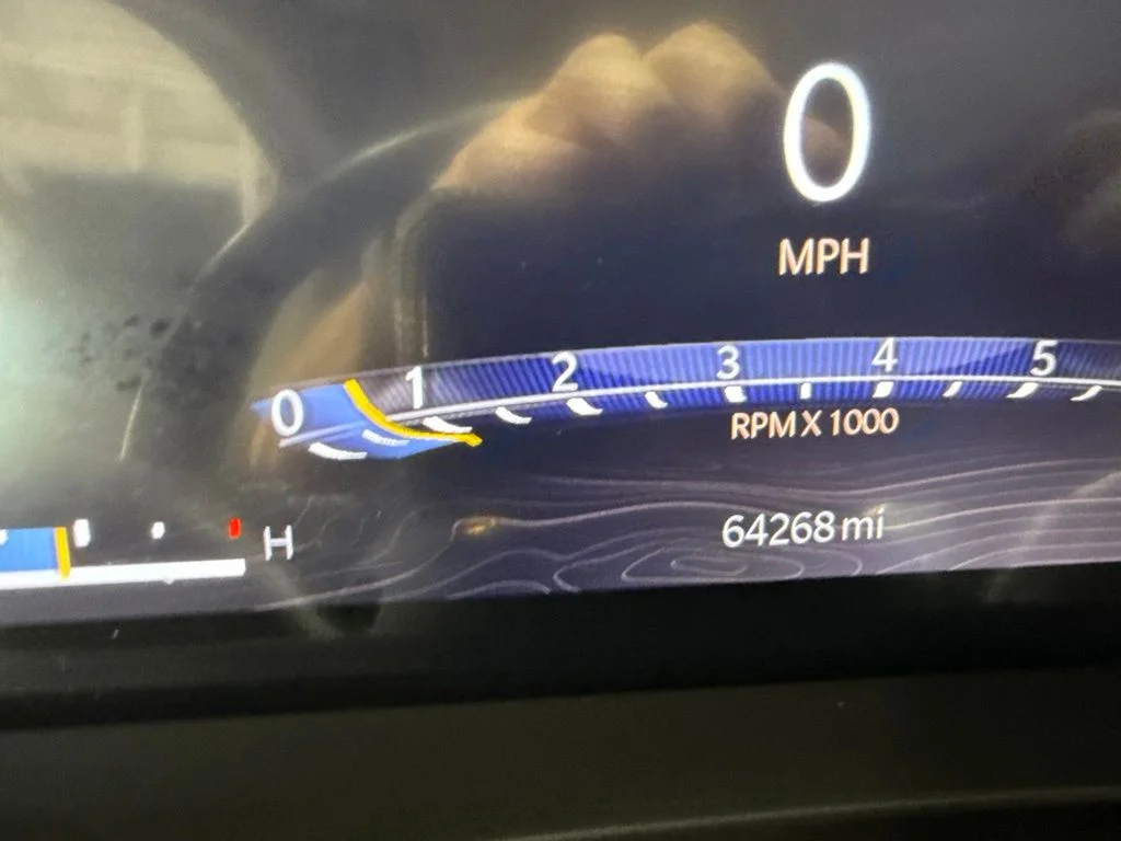 Used 2022 Gray Jeep Limited image 26