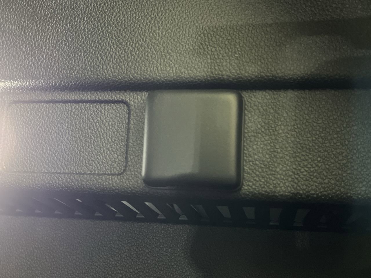 2025 GMC Terrain Elevation - Photo 29