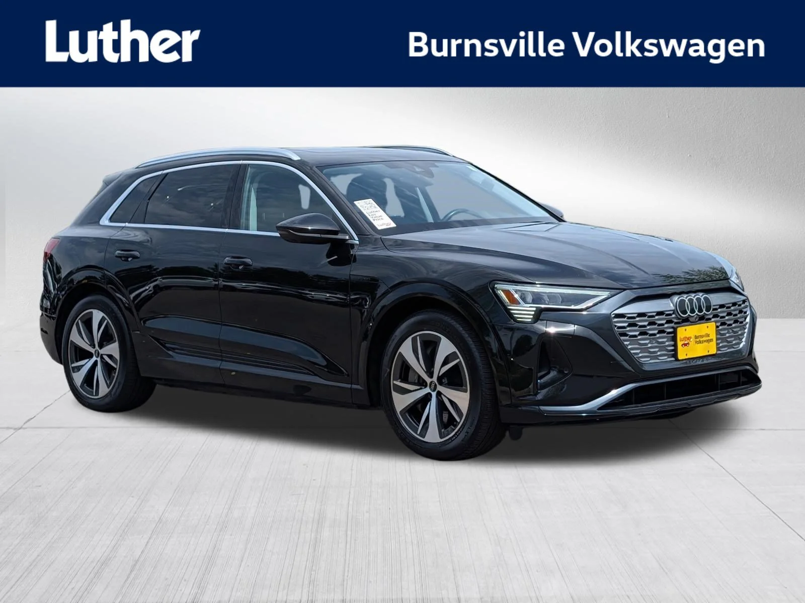 2024 Audi Q8 e-tron 55 114 kWh Premium Plus quattro's photo