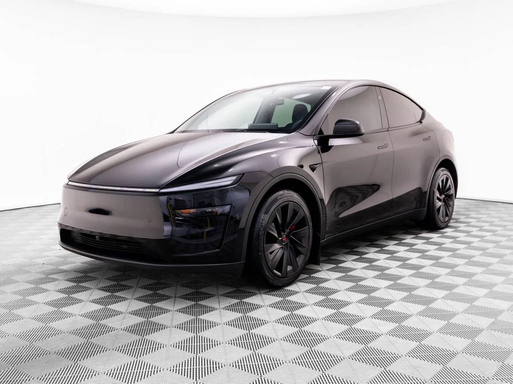 2026 Tesla Model Y Long Range Dual Motor All-Wheel Drive's photo