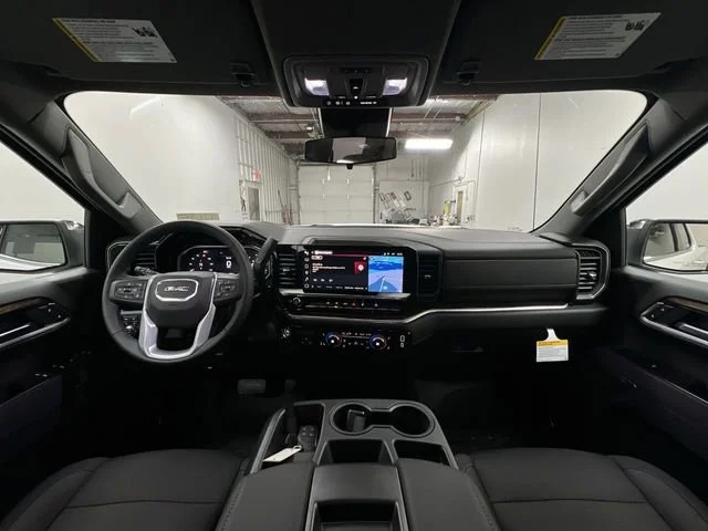 2026 GMC Sierra 1500 SLE - Photo 20