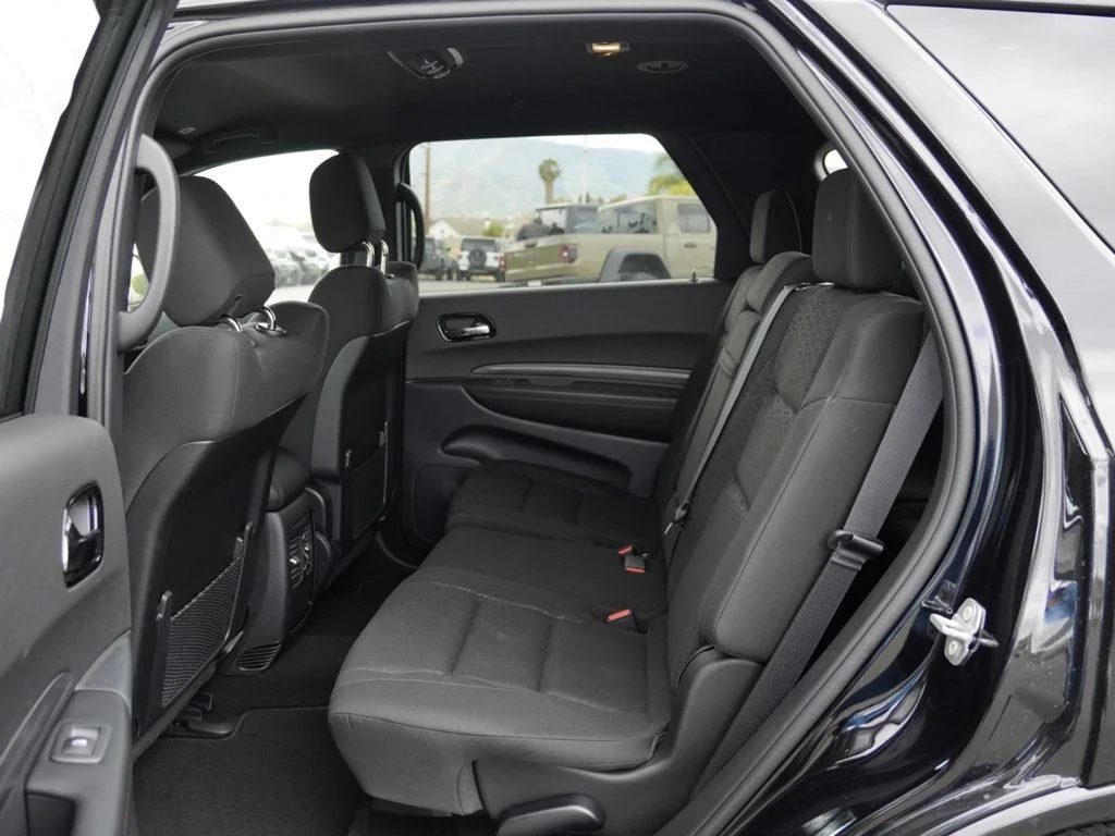 New 2026 Diamond Black Clear-Coat Exterior Paint Dodge GT image 20