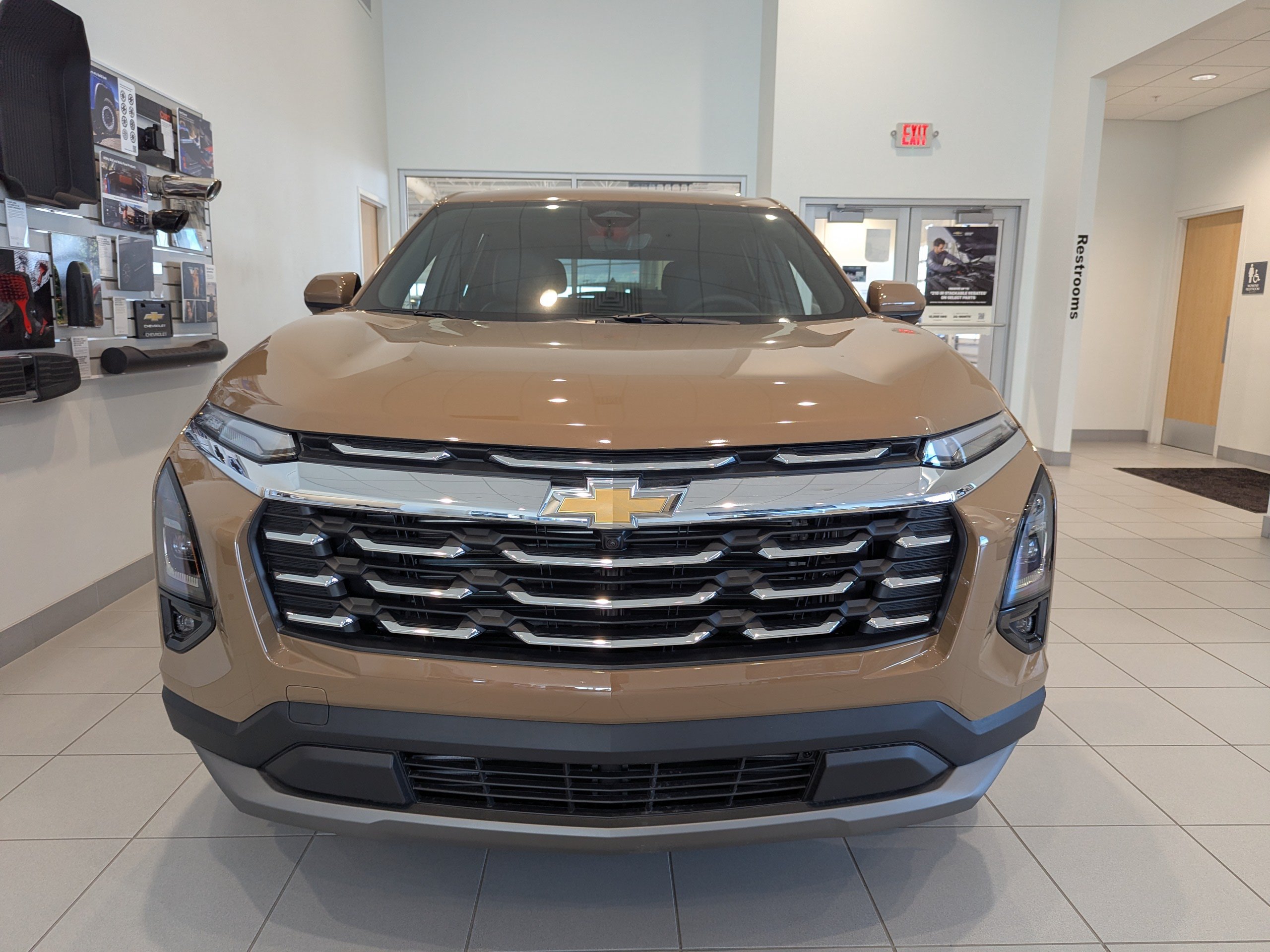 2027 Chevrolet Equinox LT - Photo 25