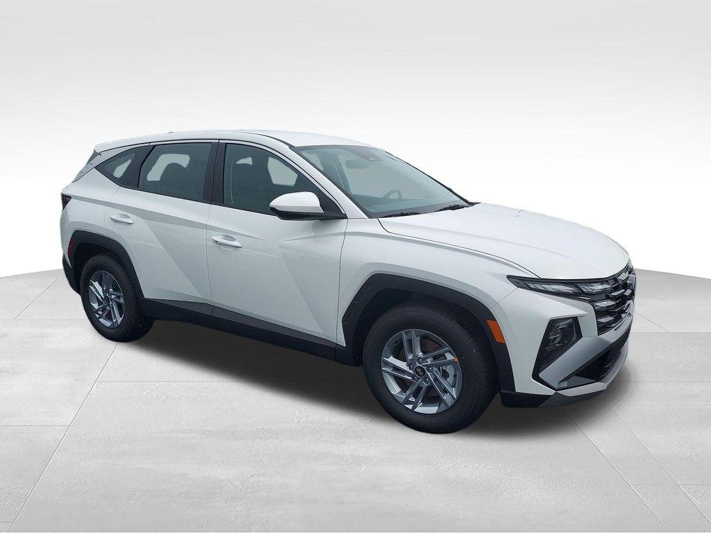 New 2026 White Hyundai SE FWD image 7