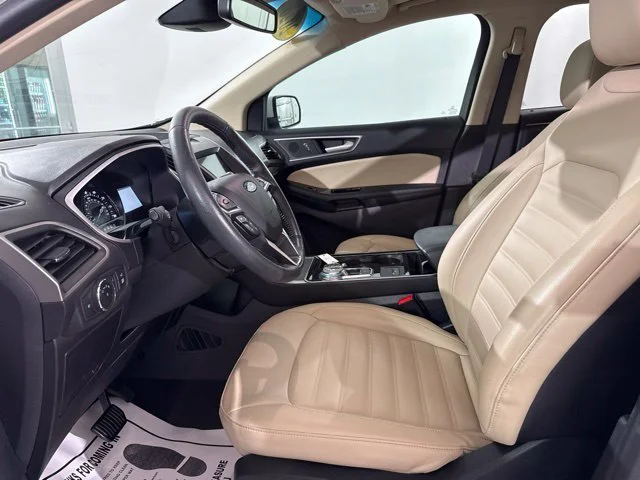 Used 2020 White Ford SEL image 18