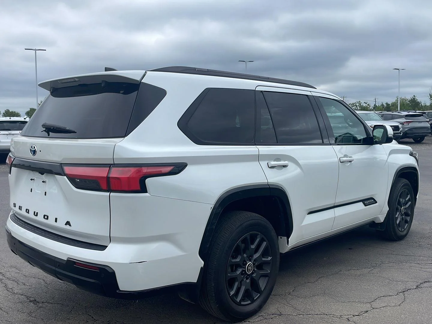 Used 2023 Wind Chill Pearl Toyota Platinum image 14