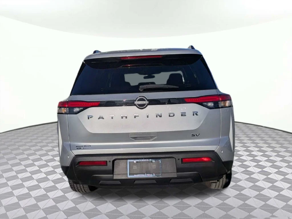 Certified Used 2024 Brilliant Silver Metallic Nissan SV image 4