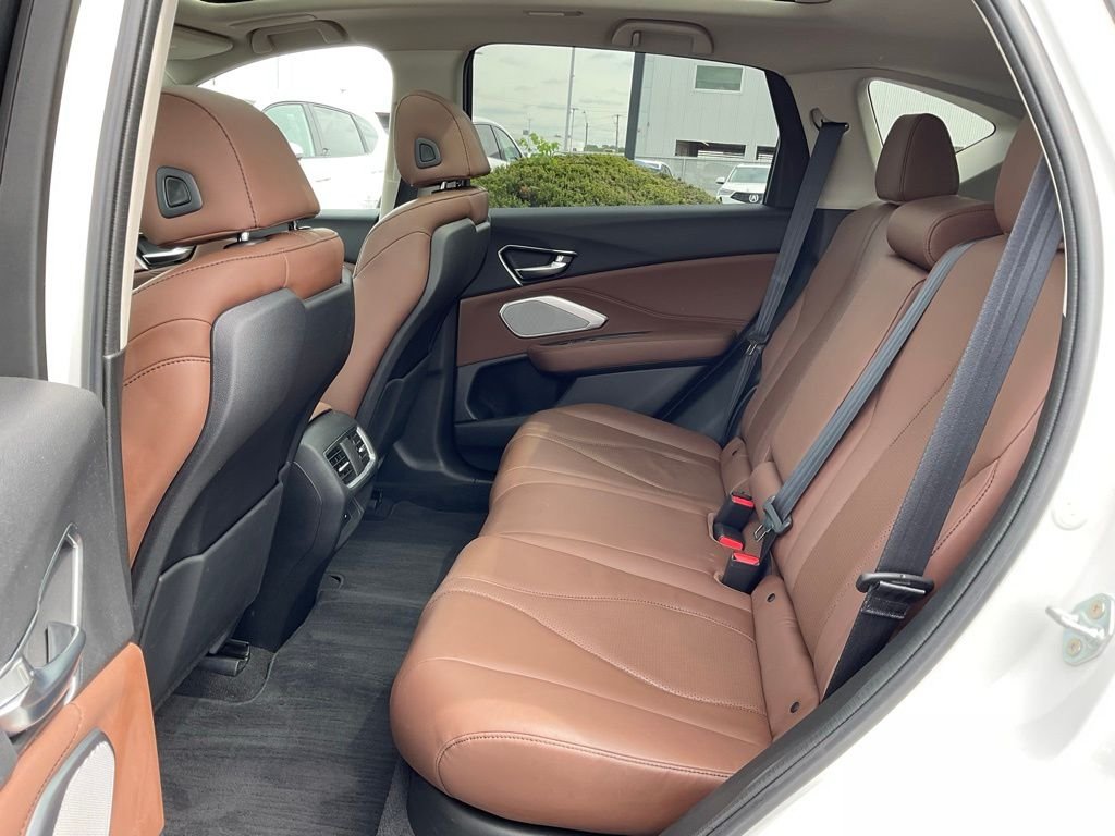 Used 2023  Acura Technology Package image 24