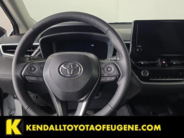 Certified Used 2026 PLATINUM WHITE PEARL MC. Toyota  image 10