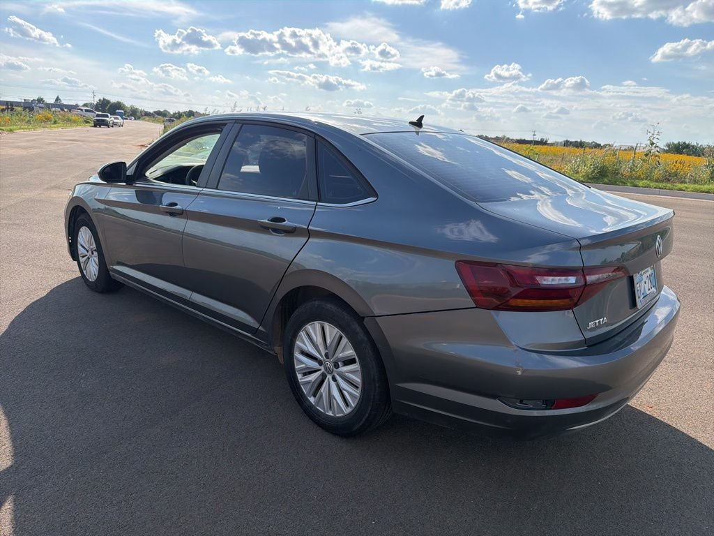 Used 2019 Gray Volkswagen 1.4T S image 8