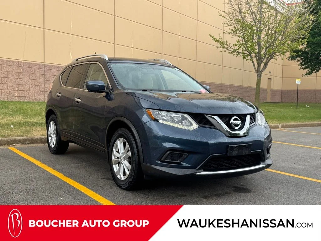 2016 Nissan Rogue SV FWD's photo
