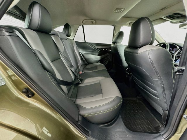 Used 2025 Green Subaru Onyx Edition XT image 45