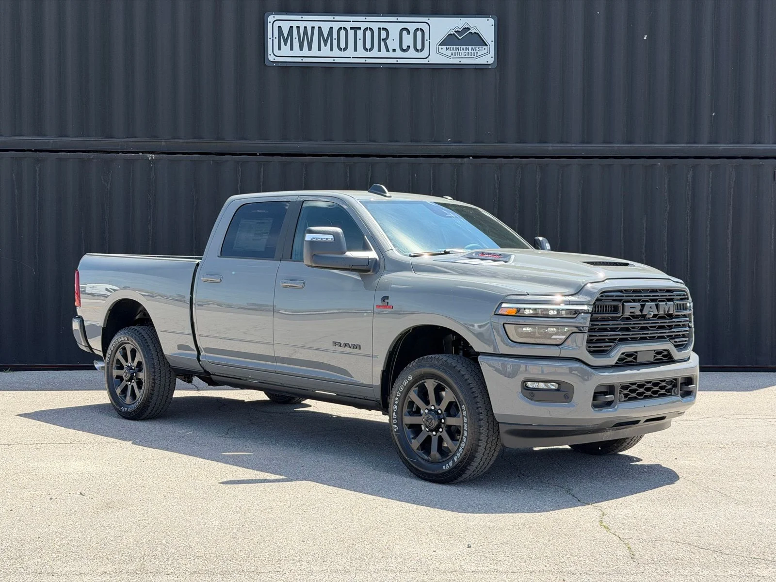 2026 RAM 3500 Laramie 4X4 Crew Cab SWB's photo