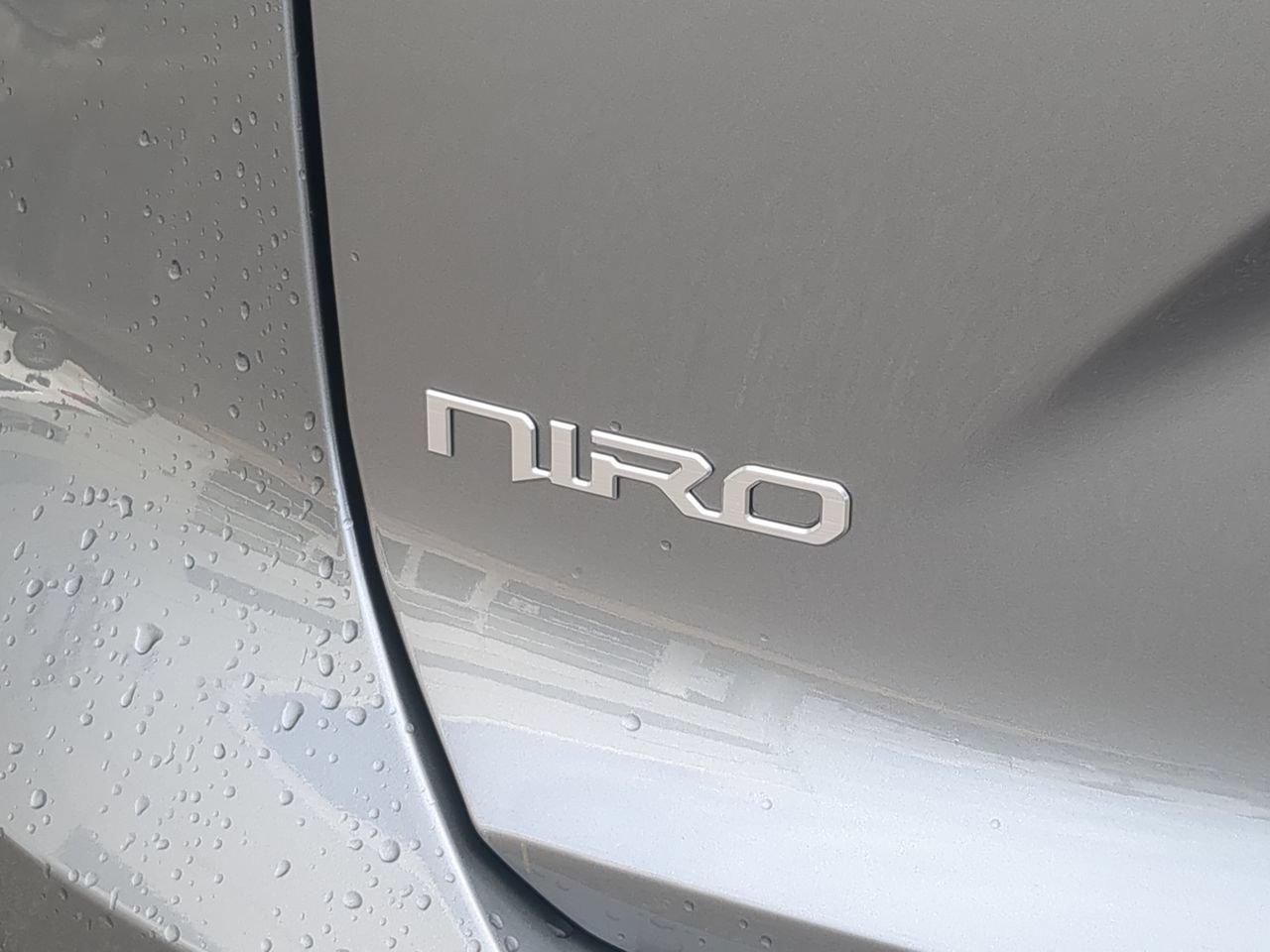 New 2026 Steel Gray Kia SX image 35
