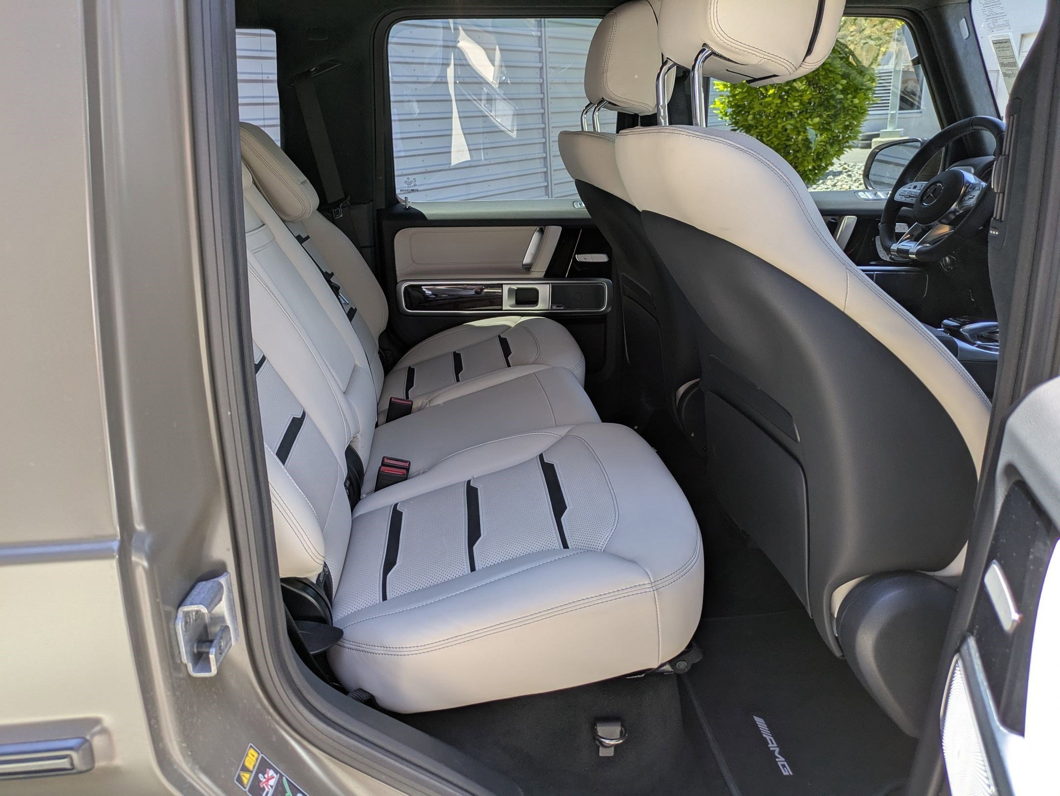 Certified Used 2023 MANUFAKTUR dark olive Green magno Mercedes-Benz AMG® G 63 image 29