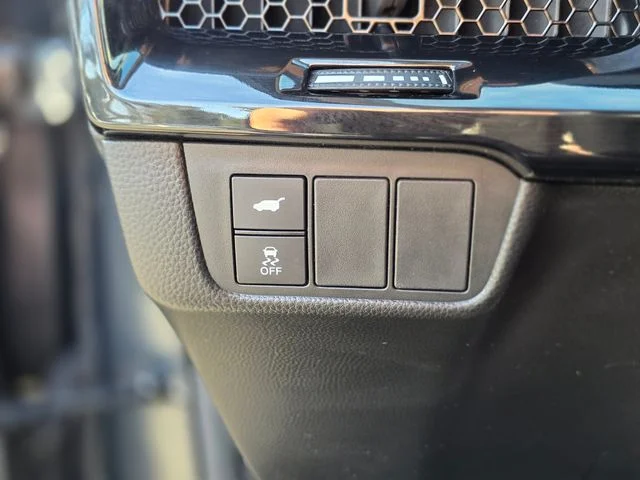 Used 2025  Honda EX-L image 39