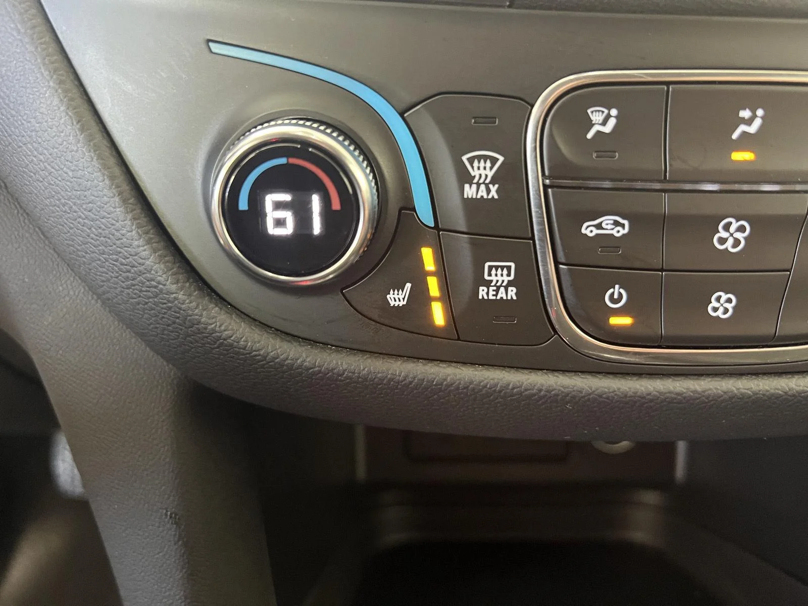 Used 2023 Summit White Chevrolet LT image 22