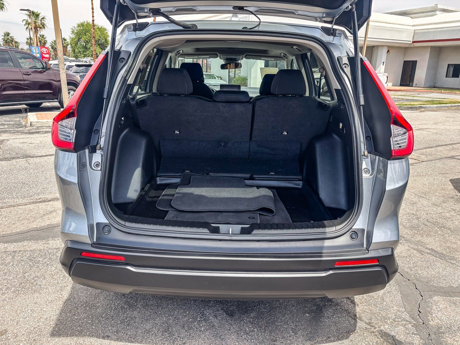 2023 Honda CR-V EX - Photo 12