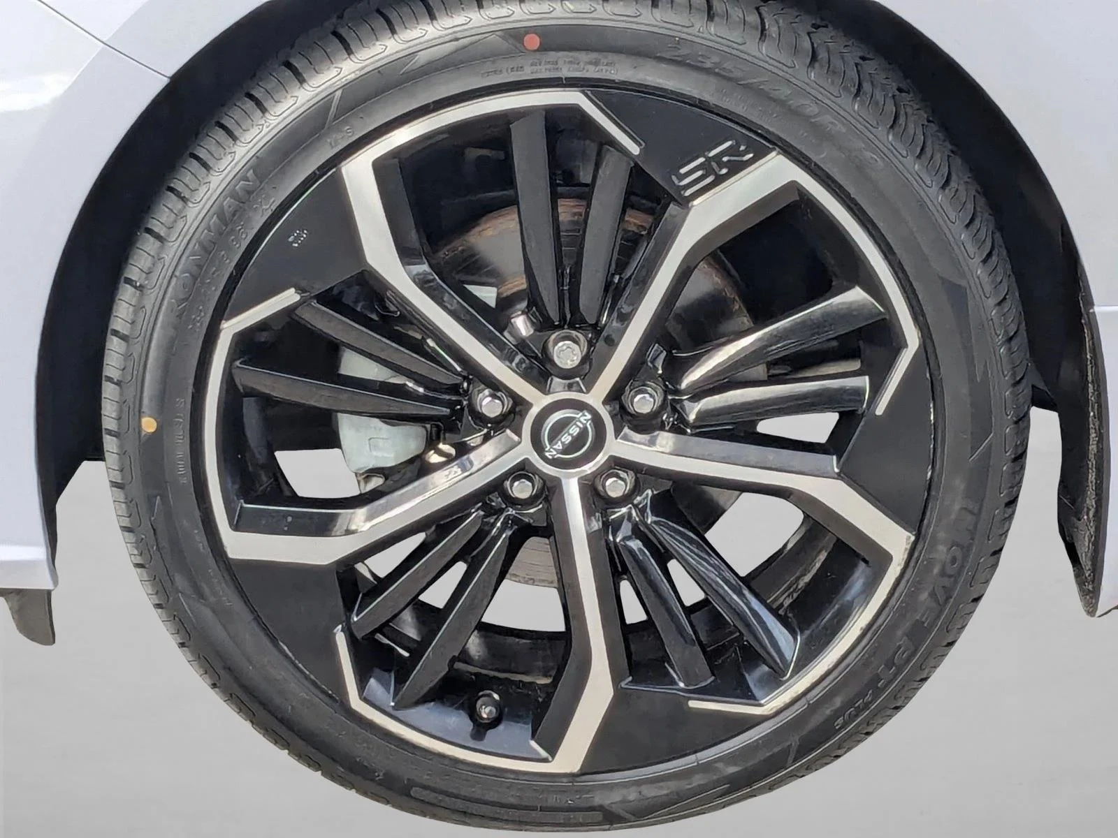 Used 2024 Gray Sky Pearl Nissan 2.5 SR image 23