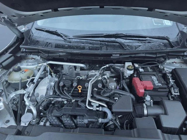 Used 2024  Mitsubishi SE image 22