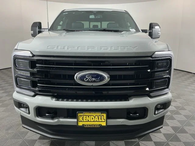 New 2026 Avalanche Ford Platinum image 2