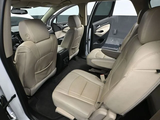 Used 2019 White Buick Essence image 33
