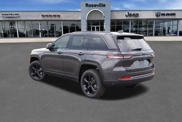 New 2026 Baltic Gray Metallic Clearcoat Jeep Limited image 5