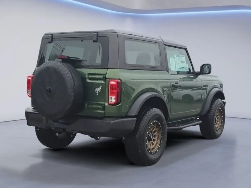 New 2025 Eruption Green Metallic Ford Base image 3