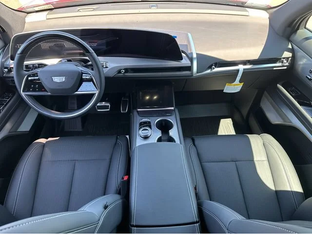 2027 Cadillac VISTIQ Sport - Photo 7