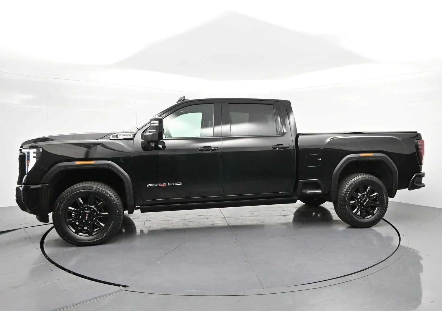 Used 2024 Onyx Black GMC AT4 image 4