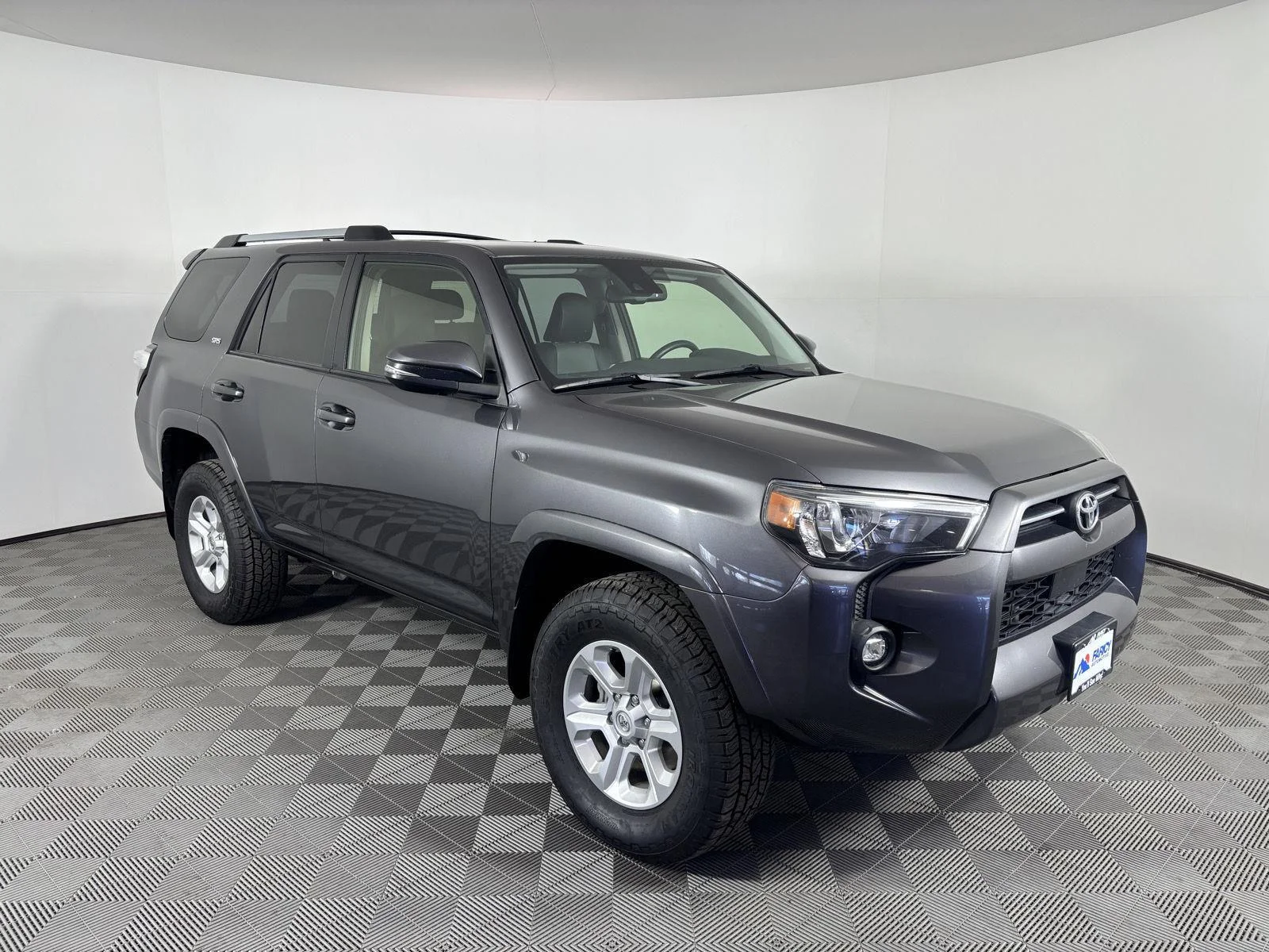Used 2023 Magnetic Gray Metallic Toyota SR5 Premium image 10