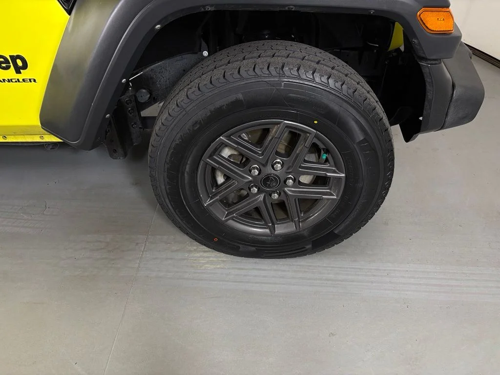 Used 2024 Yellow Jeep Sport S image 10