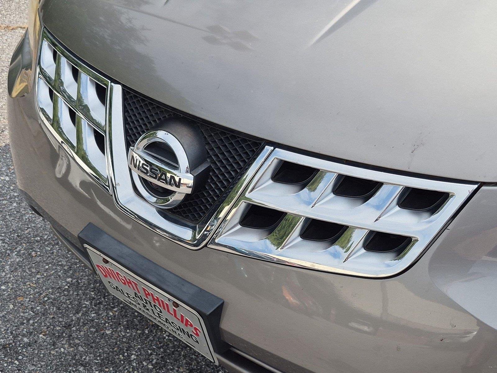Used 2012 Platinum Graphite Nissan SL image 14