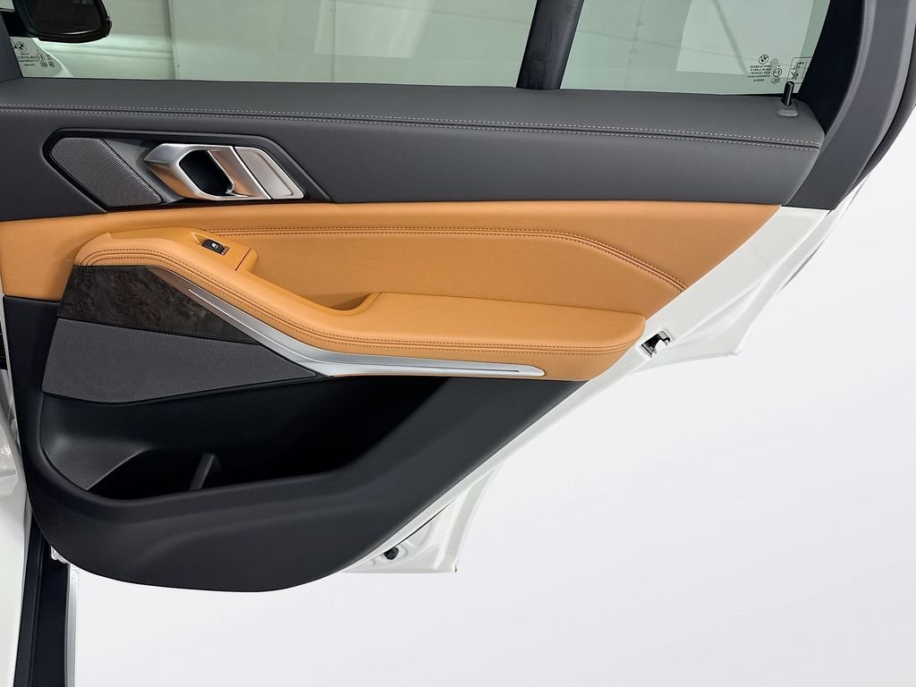 New 2026 White Metallic BMW sDrive40i image 26
