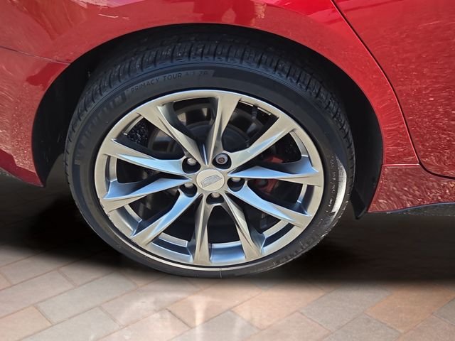 Used 2020 Red Cadillac Sport image 29