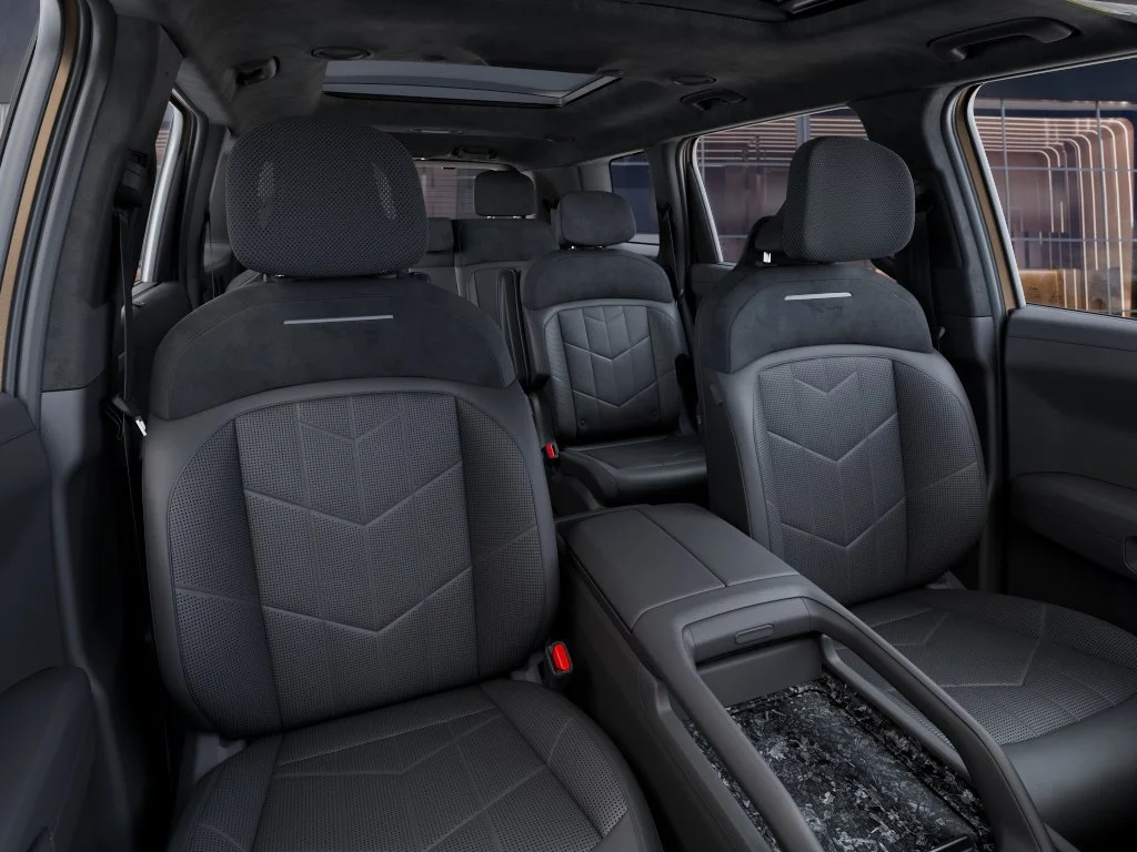 New 2027 Terrain Brown Matte Kia X-Pro SX-Prestige image 15