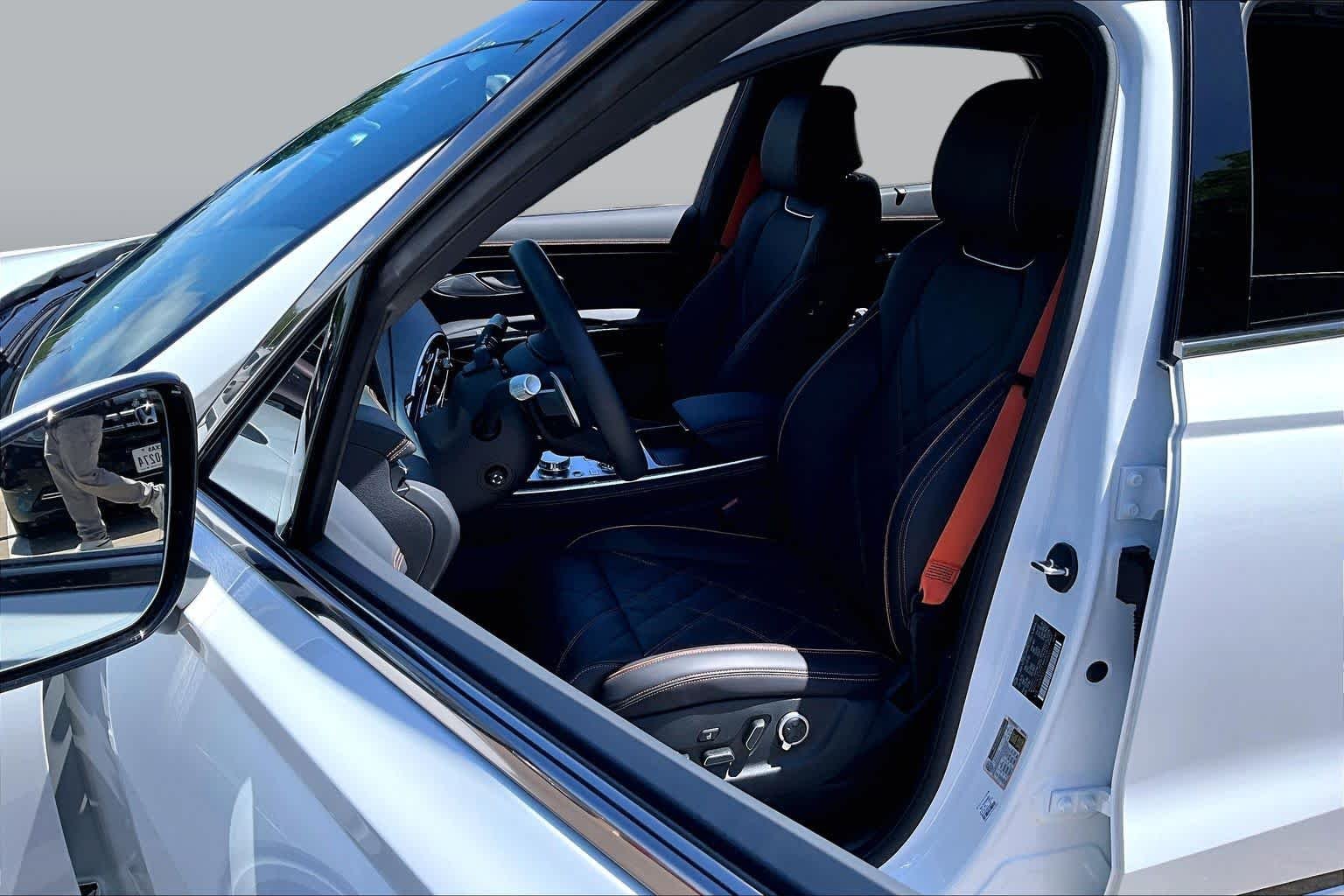 Used 2026 Alta White Genesis 3.5T Sport Prestige image 16