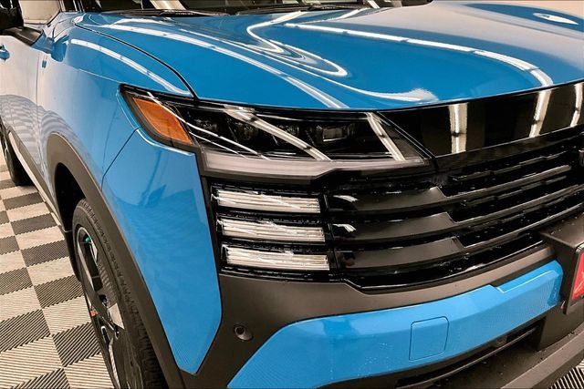 New 2026 Arctic Ice Blue Metallic with Super Black Roof Nissan SR image 14