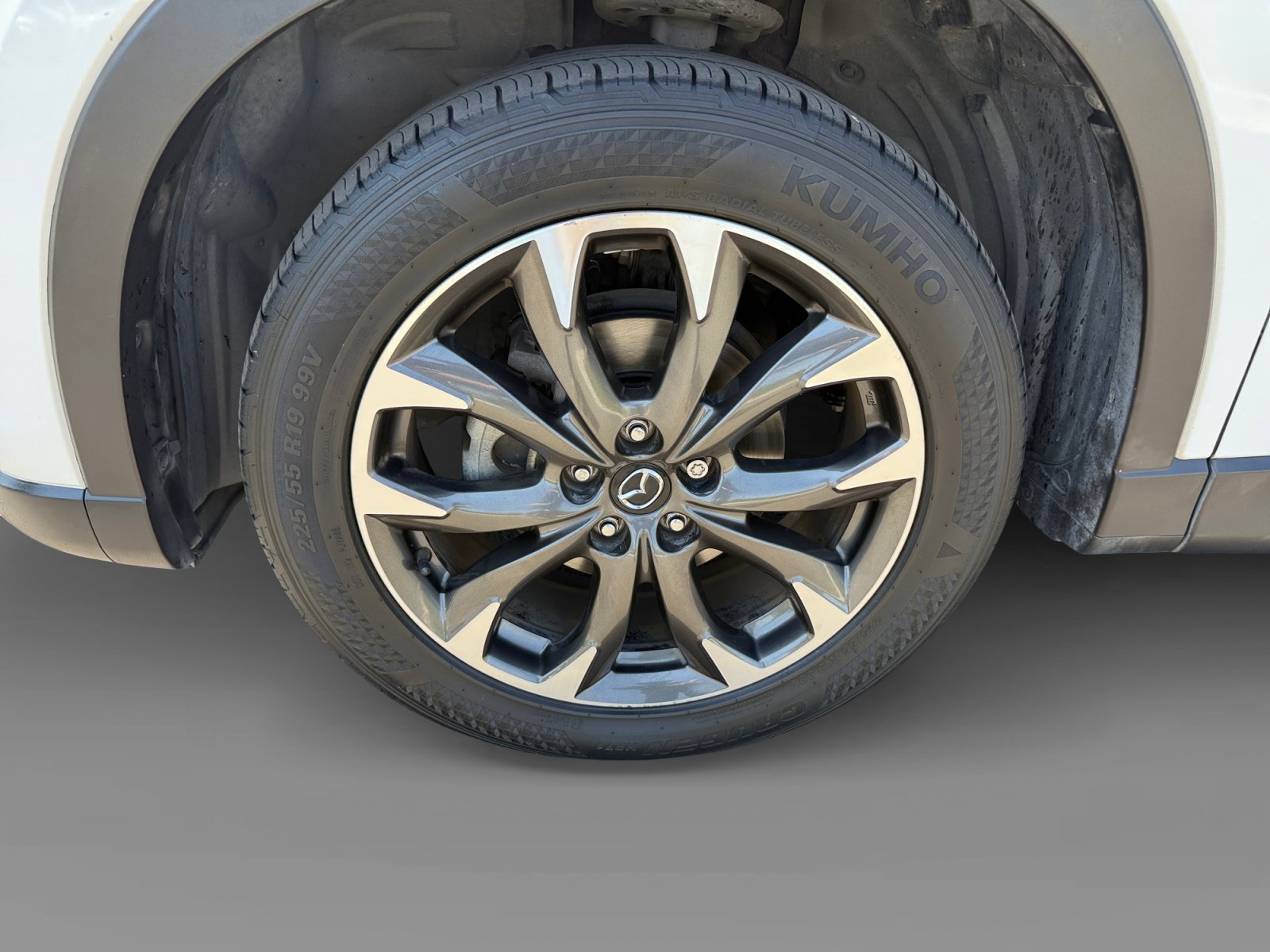 Used 2016 Crystal White Pearl Mazda Grand Touring image 9
